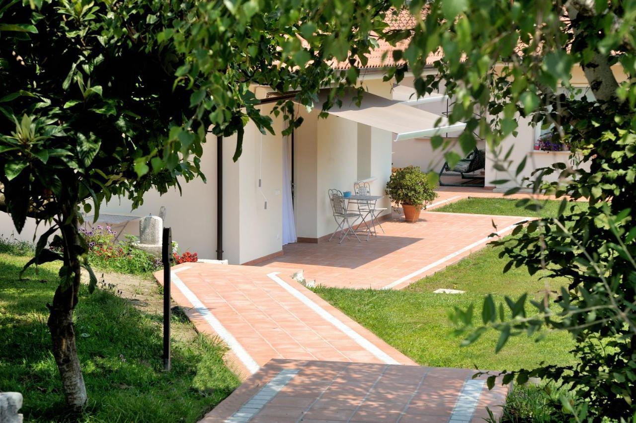Villa Josephine San Felice del Benaco Exterior photo